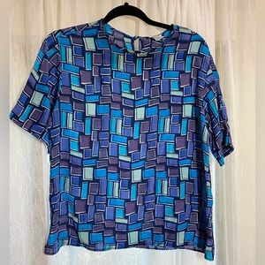 Vintage Geometric All Over Blue Print 100% Silk Short Sleeve Boxy Retro Size M